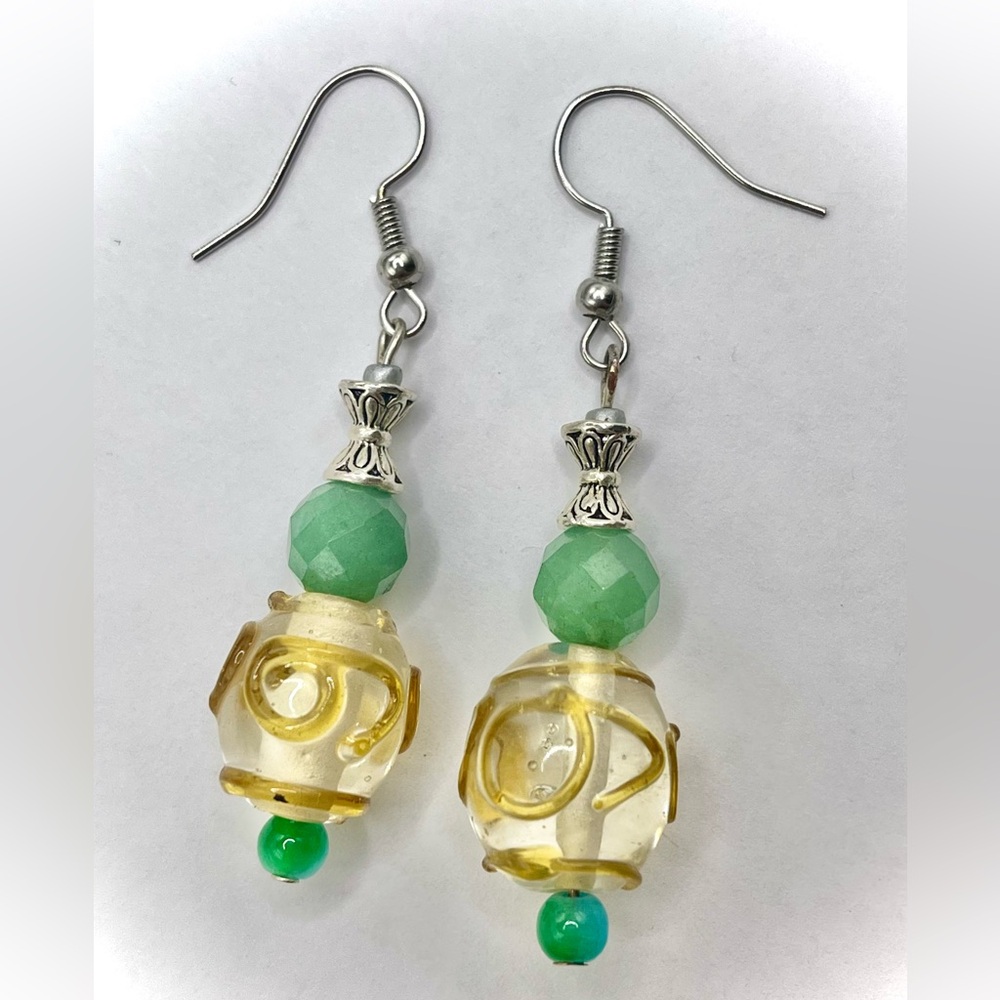 *HANDMADE yellow glass wedding bead  & green stone Earrings